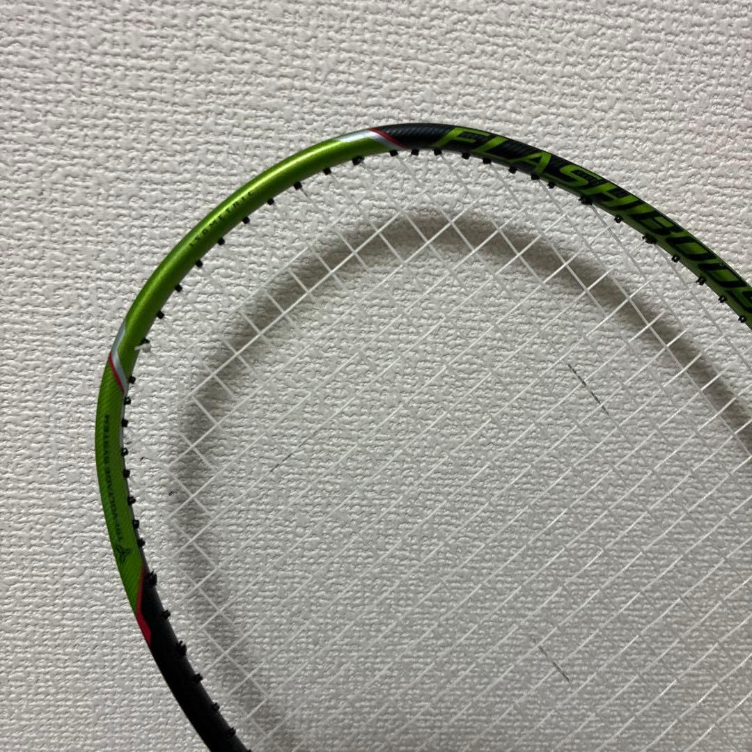 美品 ボルトリックFBバドミントンラケット ヨネックス