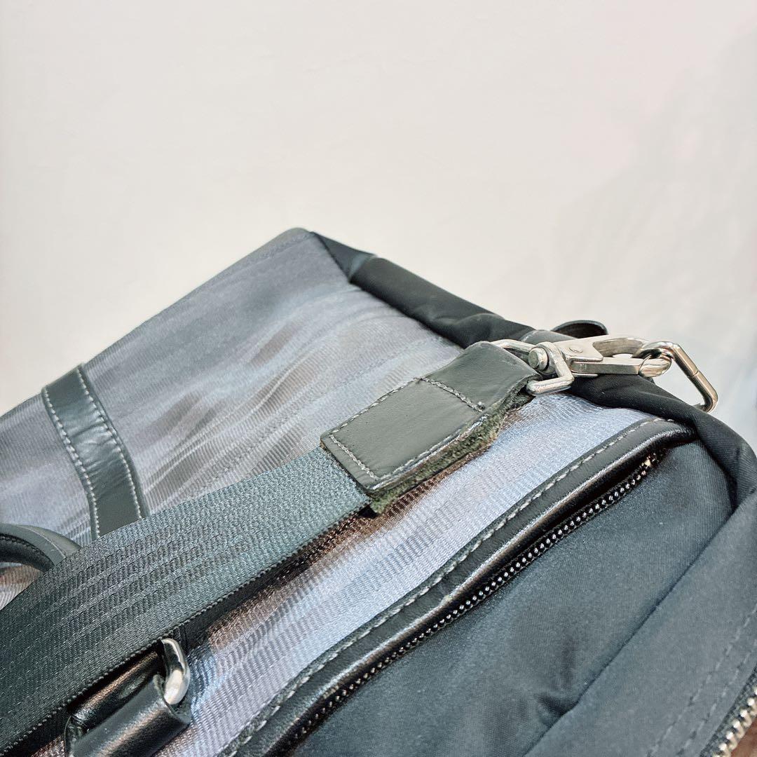 美品 COOL CAT シートベルト 2WAYビジネスバッグ