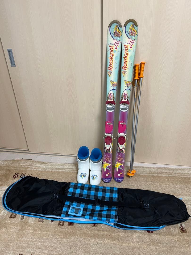 ロシニョールキッズ用スキー板120cmブーツ22cmストック70/105cm