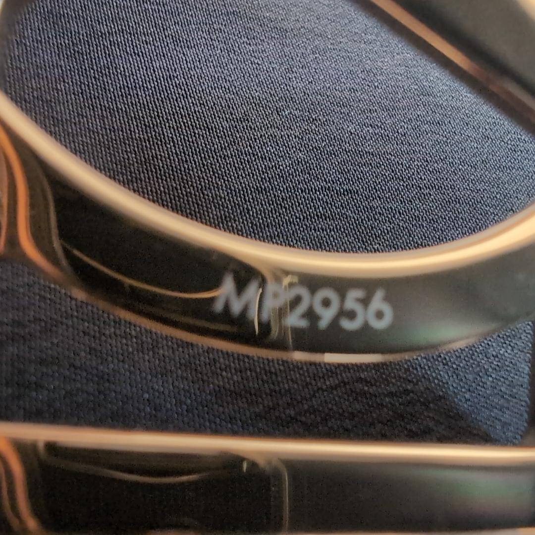 LV ルイヴィトン MP2956 ロゴ スカーフリング ゴールド 127