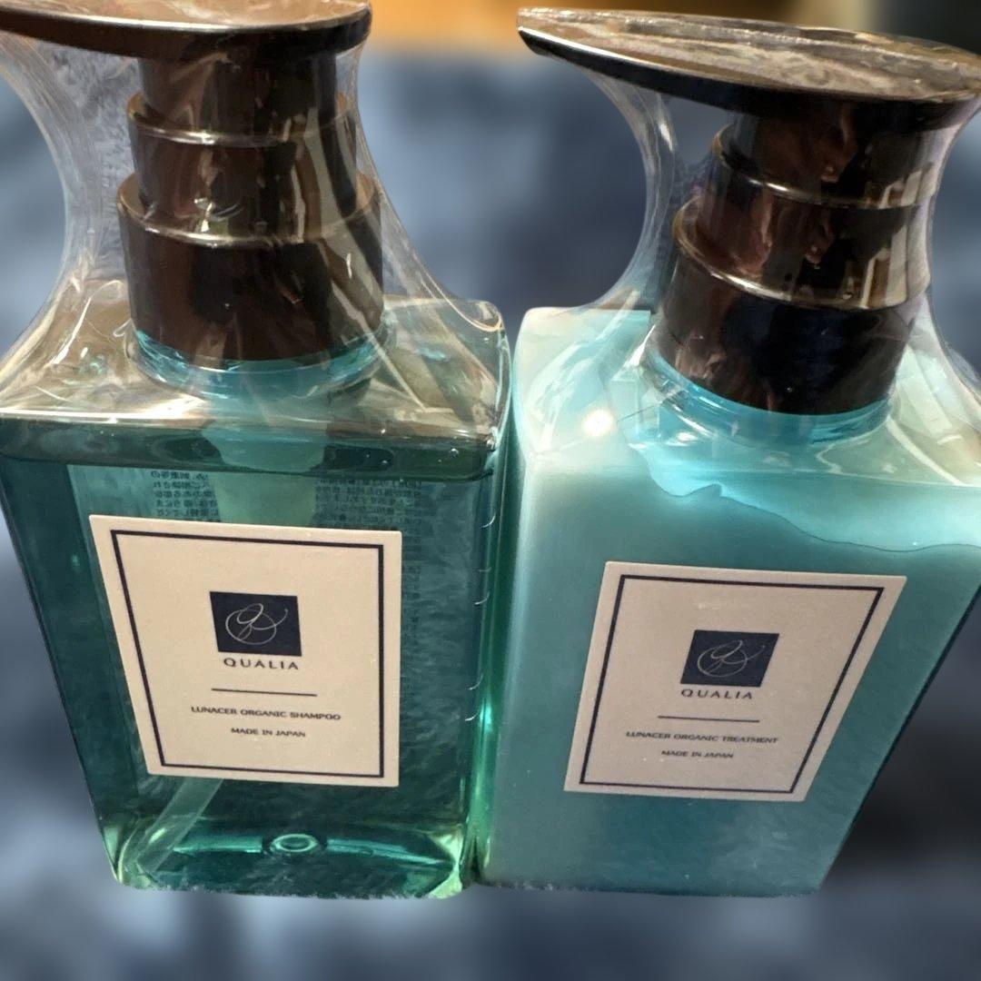 QUALIA クオリア　シャンプー、トリートメント