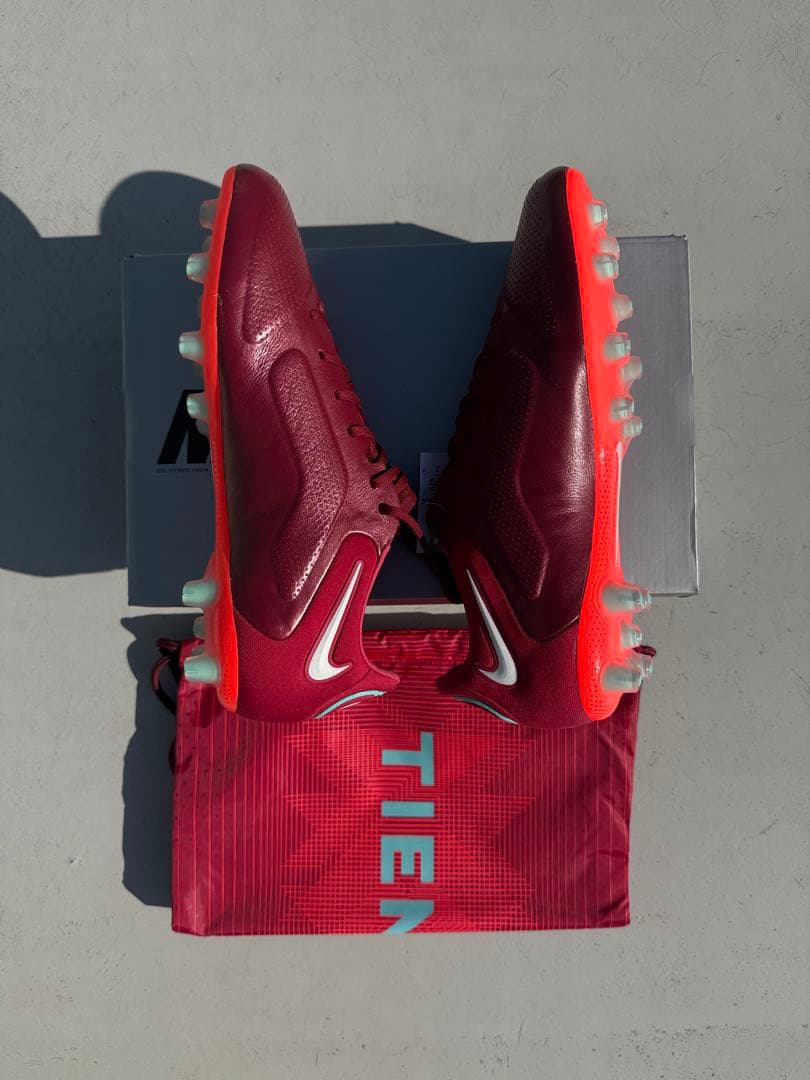 シューズ NIKE TIEMPO LEGEND 9 ELITE HG