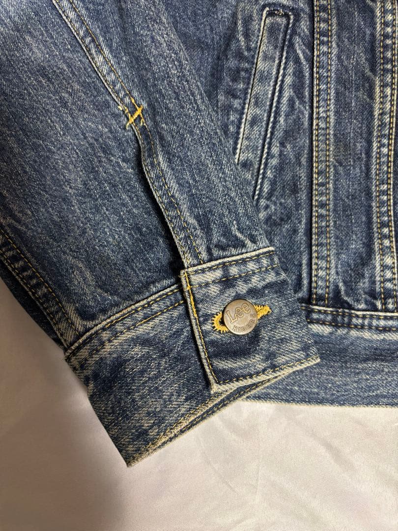 【古着】日本製 復刻モデルLee RIDERS 220 デニムジャケット M