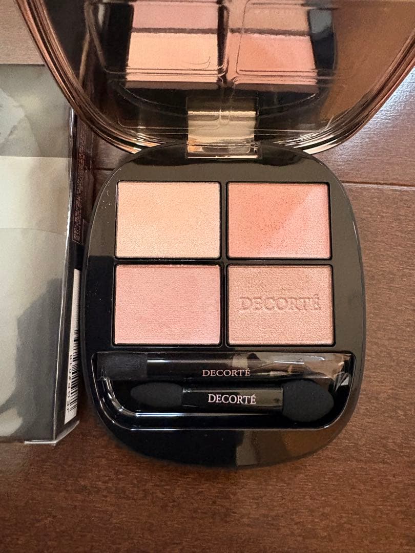 コスメデコルテ デザイニングパレット　10 デコルテアイシャドウ