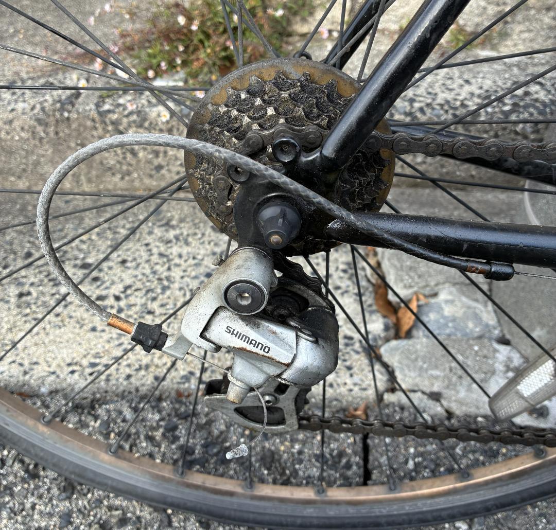 広島引取限定★FUJI STRATOS 8段変 700 x28C クロスバイク★