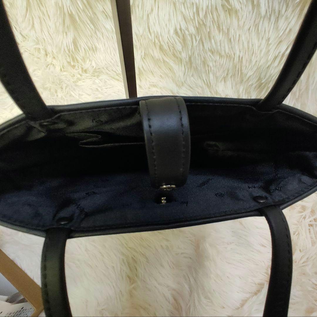 新品未使用✨印傳屋 甲州印伝　高級手提げ　上品トート 黒×赤トンボ