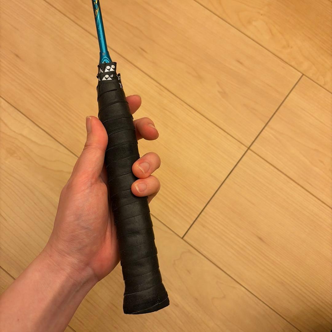 アストロクス88Spro 4UG5 バドミントンラケット　3本セット　YONEX