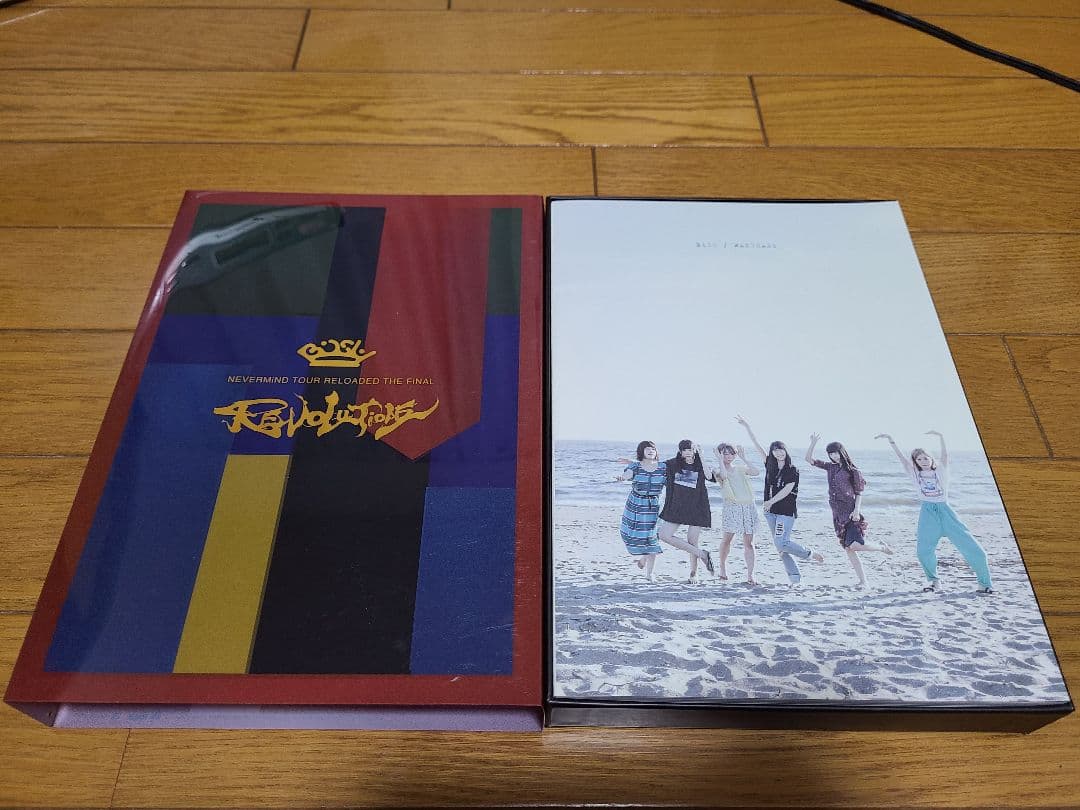 BiSH REVOLUTiONS 初回生産限定盤