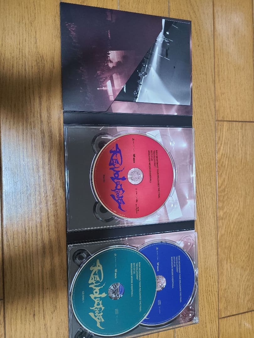 BiSH REVOLUTiONS 初回生産限定盤