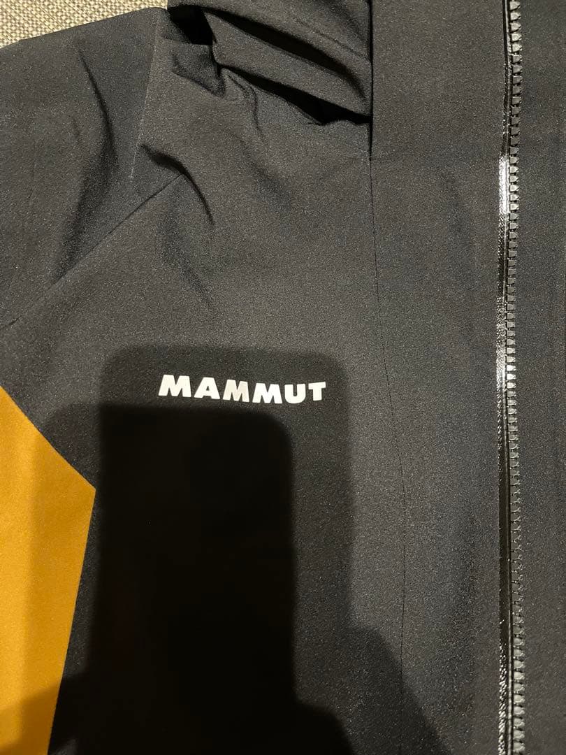 【新品】マムート ストーニー ハードシェル サーモ ジャケット 中綿入りタイプ