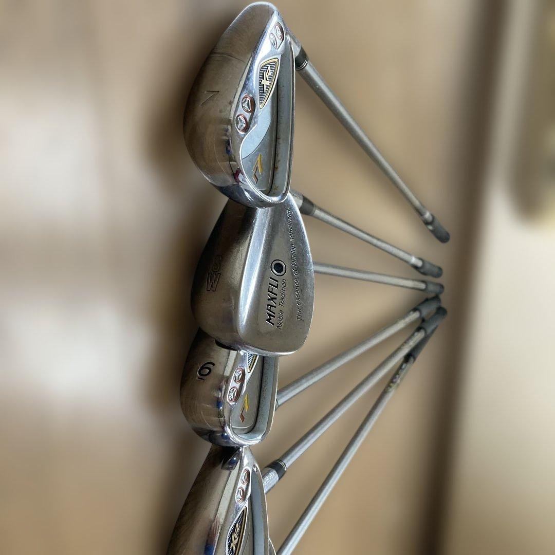 ゴルフクラブセット　ボール付き