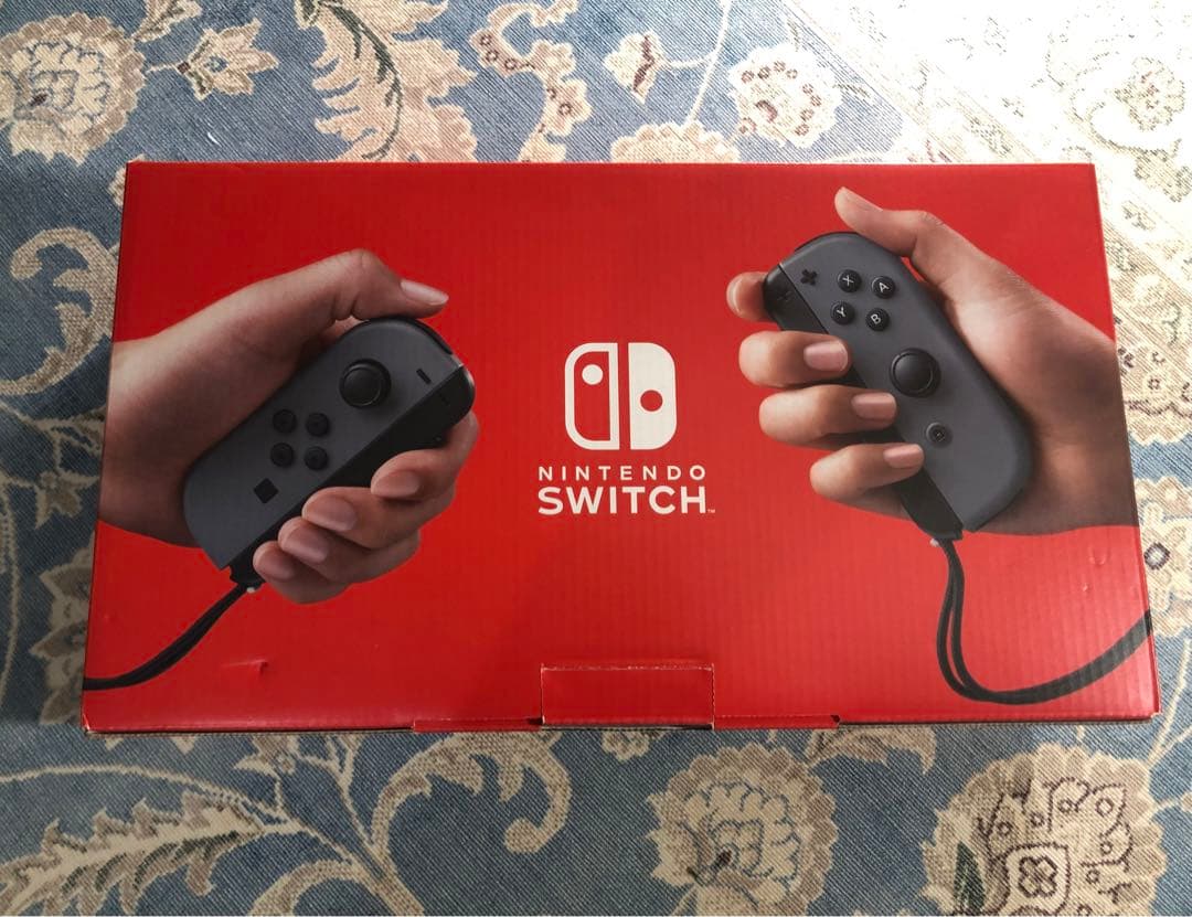 Nintendo Switch(新型)+SDカード　スイッチ　初代　本体　グレー