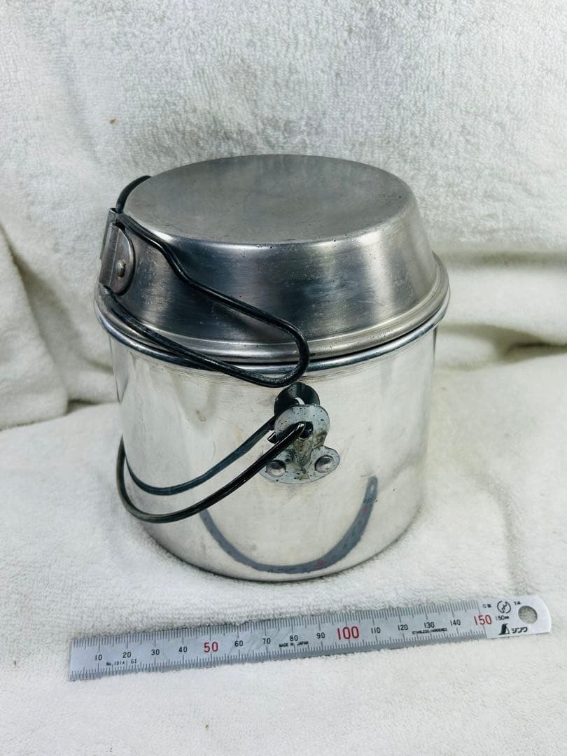 中古品　イギリスのメーカーHottonホットン社ブルドッグ　ビリー缶小型アルミ製