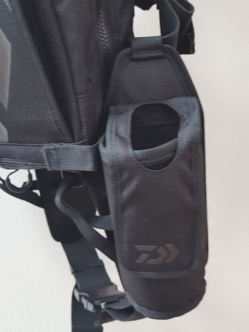 ダイワ ベンチクールゲームベストV DF-6122 フリー