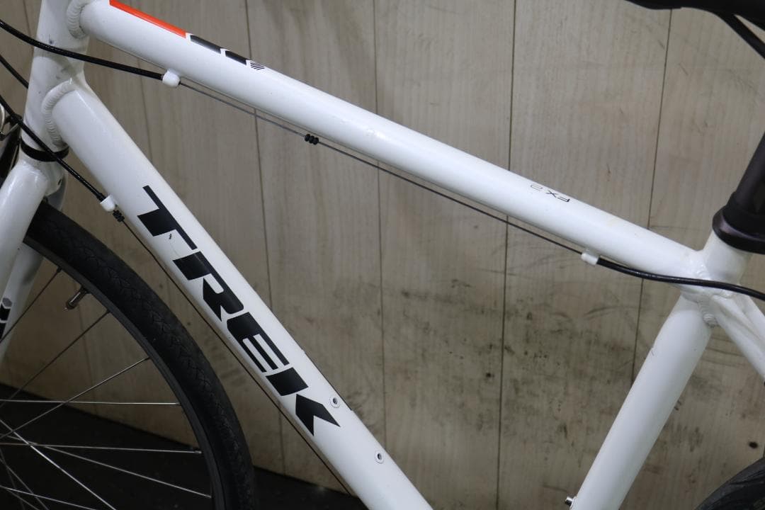 トレックTREK FX2 700C アルミ 24速 510mm クロスバイク