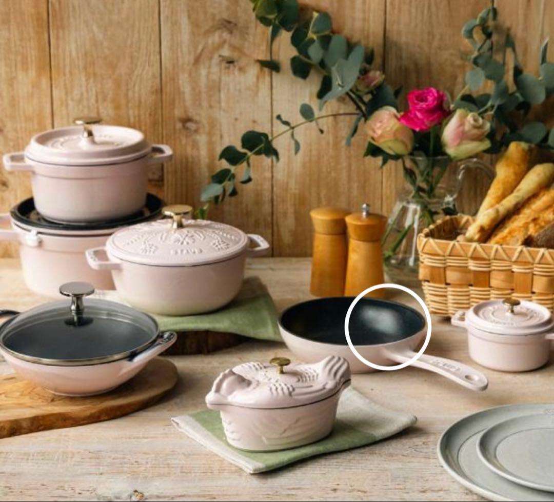 ストウブ　スキレット　ソルベローズ　16cm