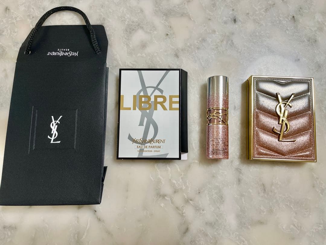 YSL 春限定　アイシャドウとリップセット　サンプル香水付き