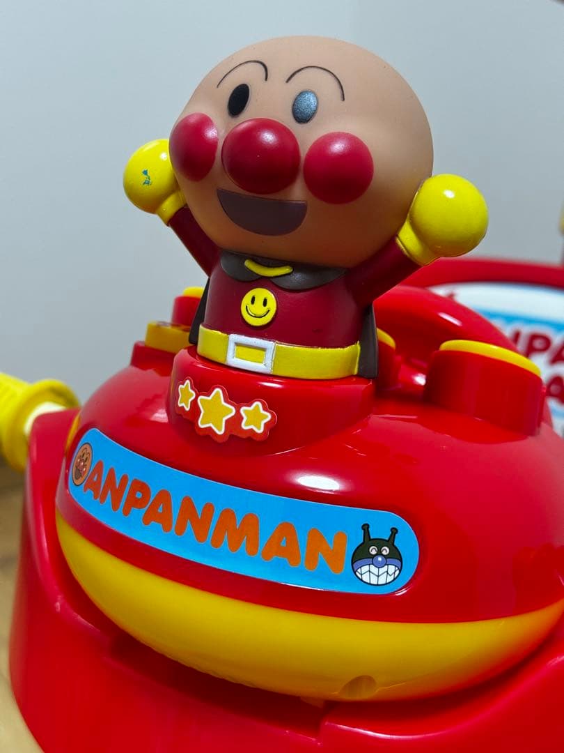 それいけ！アンパンマン デラックスII 三輪車（ジョイパレット）電池蓋欠品