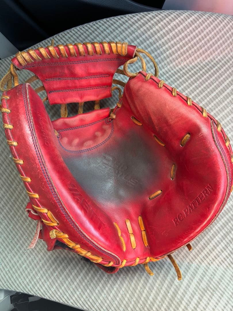 ZETT プロステイタス 捕手用 硬式 型付け途中 まだ硬さあり