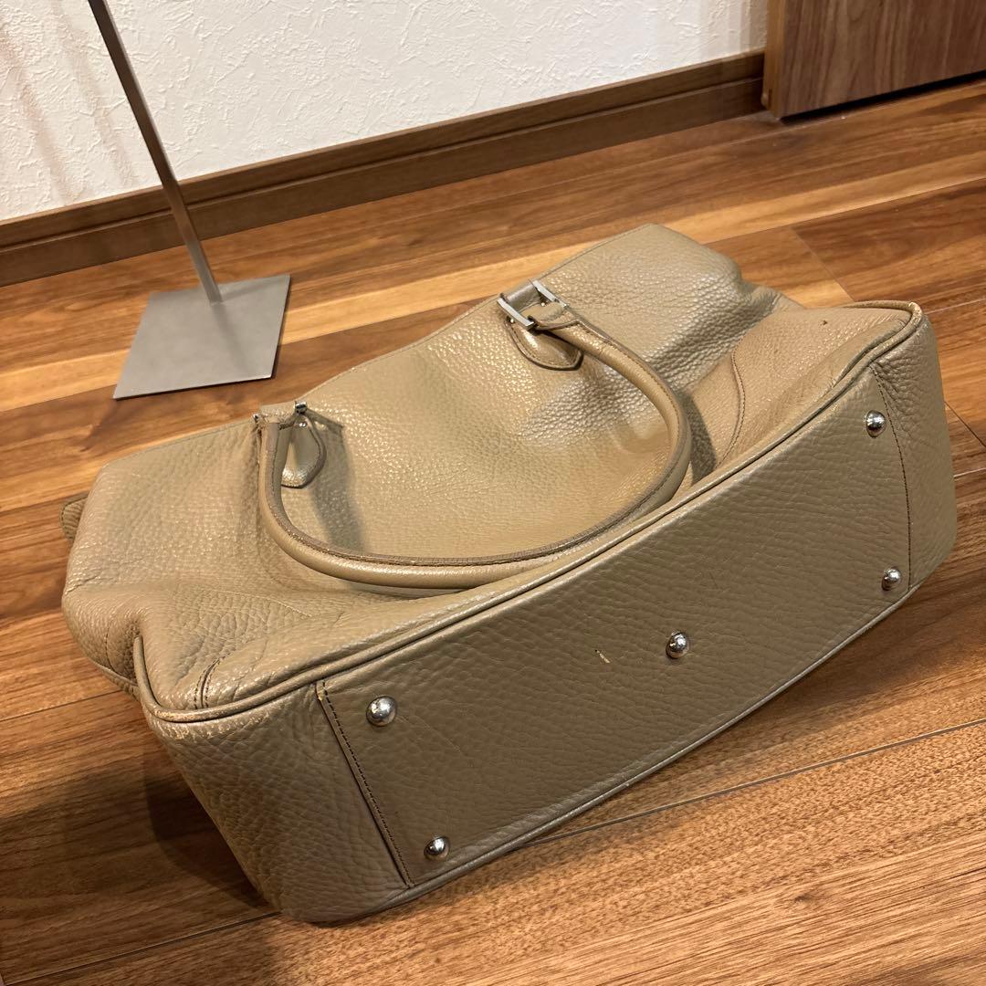 ペッレモルビダ メイデン ボヤージュ シュリンクレザートートバッグ レザー本革製