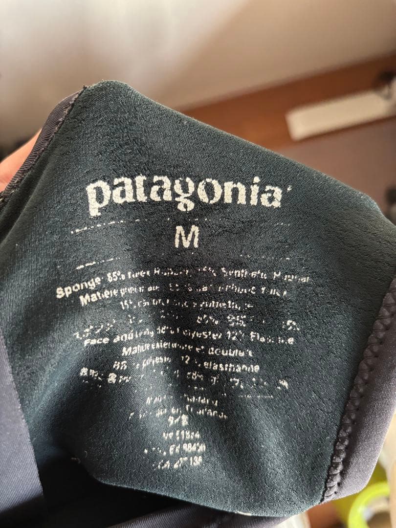 patagonia ブラック ロングジョンウェットスーツ M