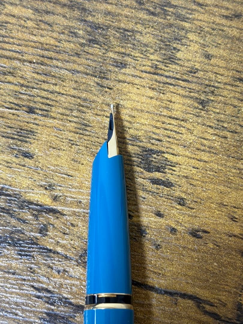 新品未使用　ターコイズ　ジェネレーション　モンブラン　万年筆　14金　B