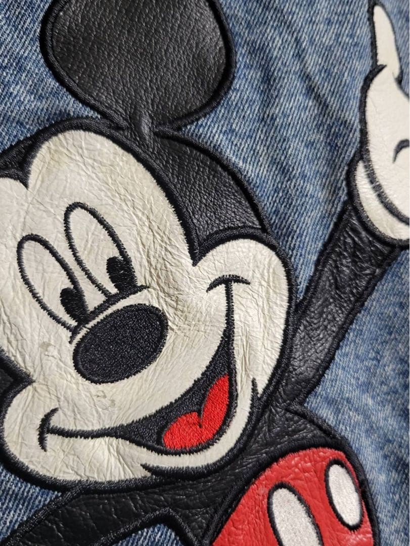 ​90s ミッキー・アンリミテッド 刺繍 デニムジャケット Mサイズ