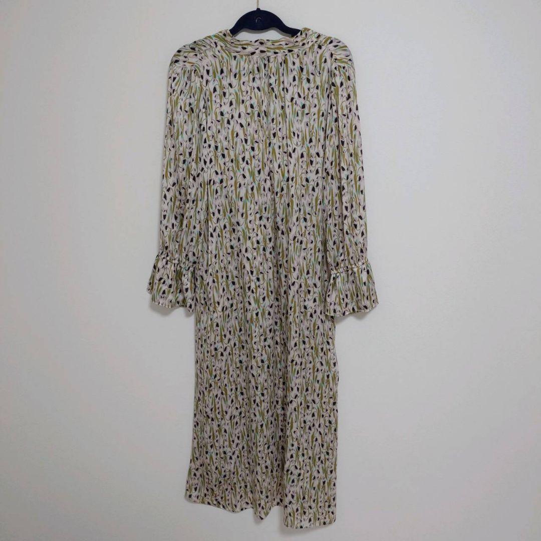 【美品】自由区 ERICA フラワープリント ワンピース サイズ40