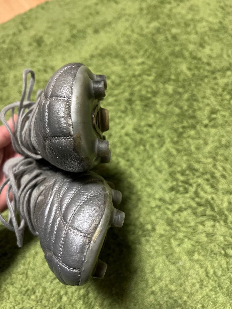 モレリアネオ4β 28センチ