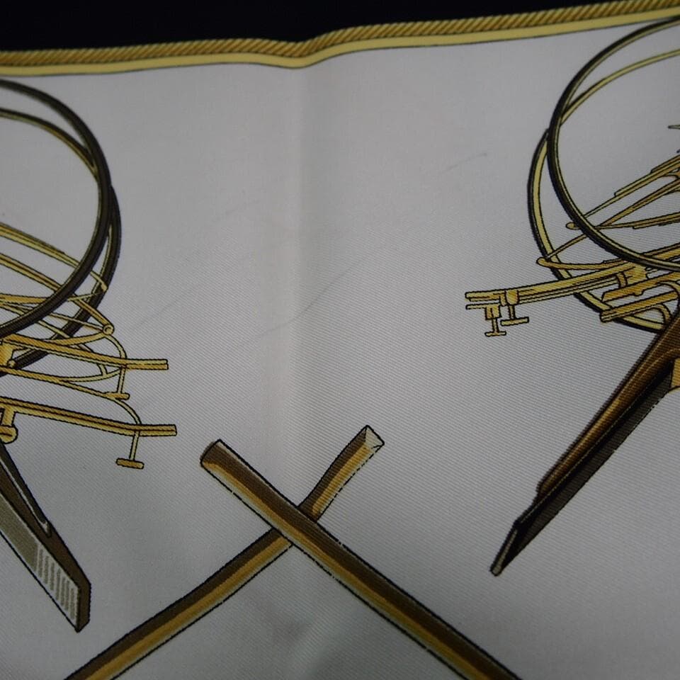 エルメス HERMES カレ90 LA PERRIERE 馬車柄 シルクスカーフ