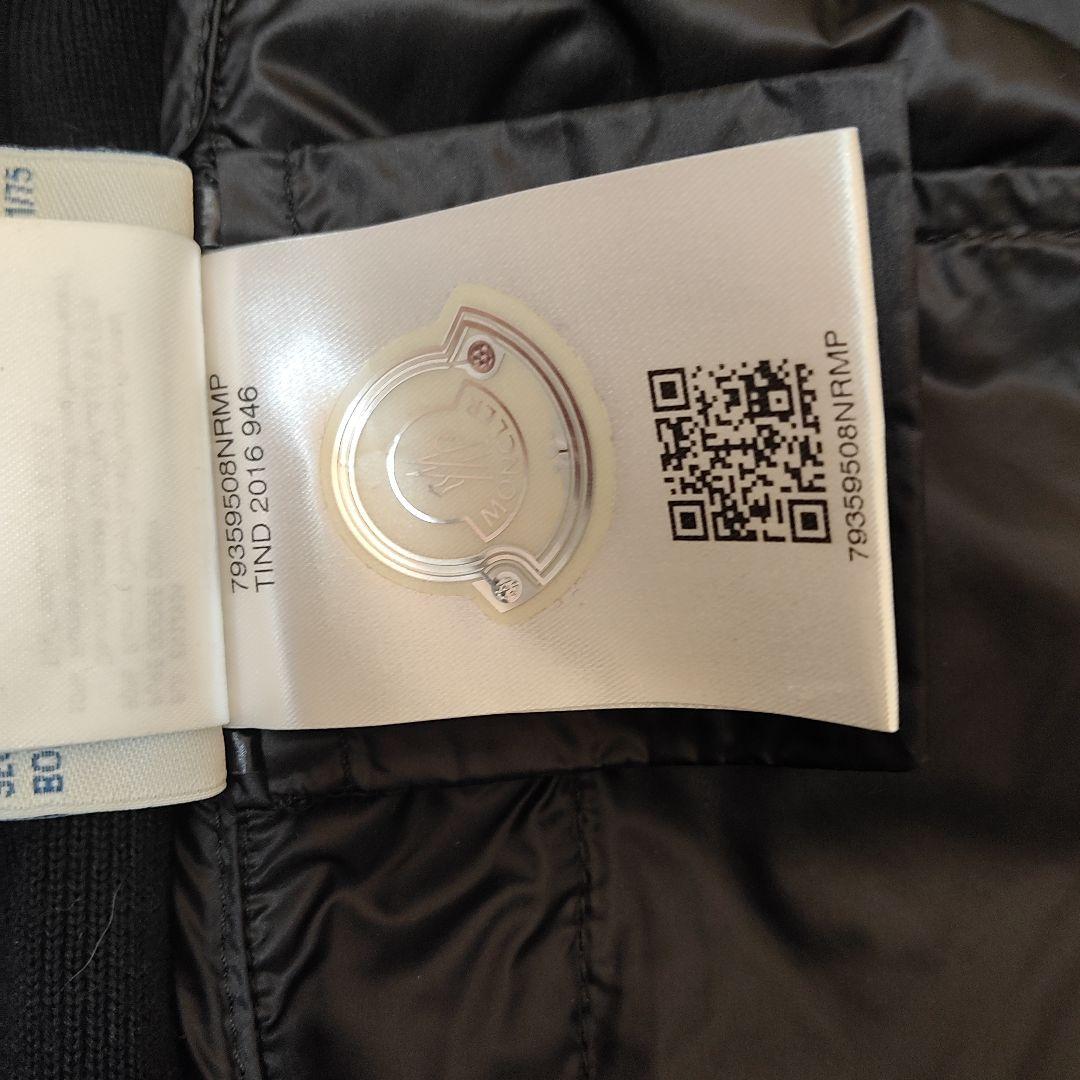 MONCLER モンブラン 黒 ダウンベスト