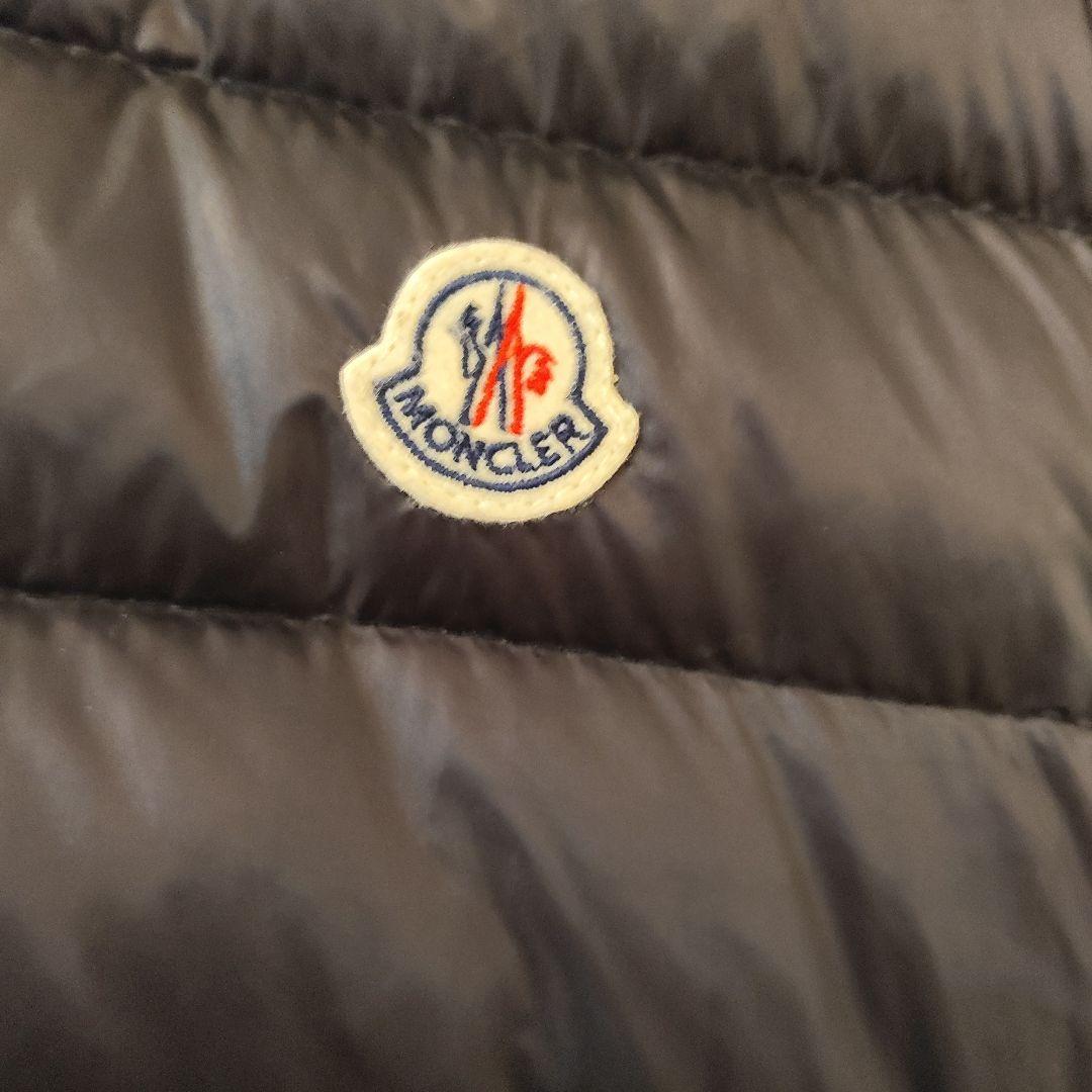 MONCLER モンブラン 黒 ダウンベスト