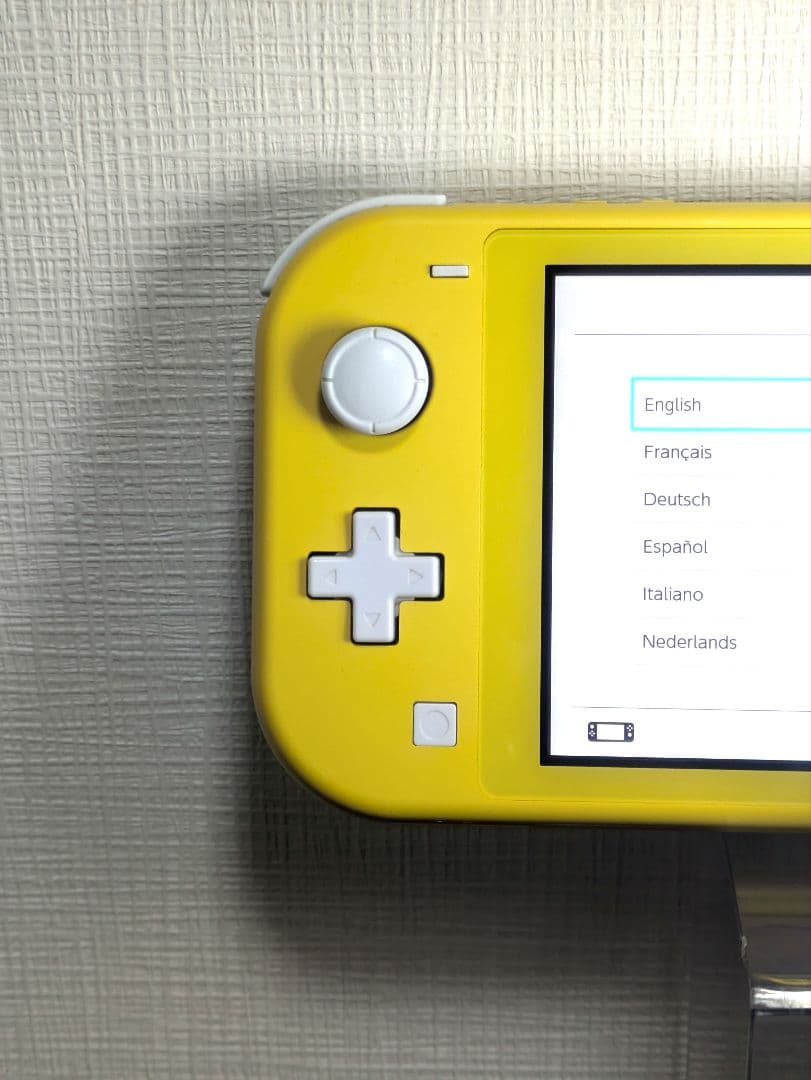 【極美品】ニンテンドー　Switch Lite イエロー　本体のみ