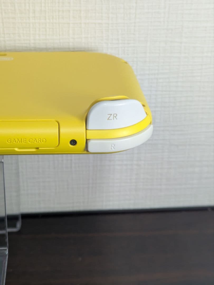 【極美品】ニンテンドー　Switch Lite イエロー　本体のみ