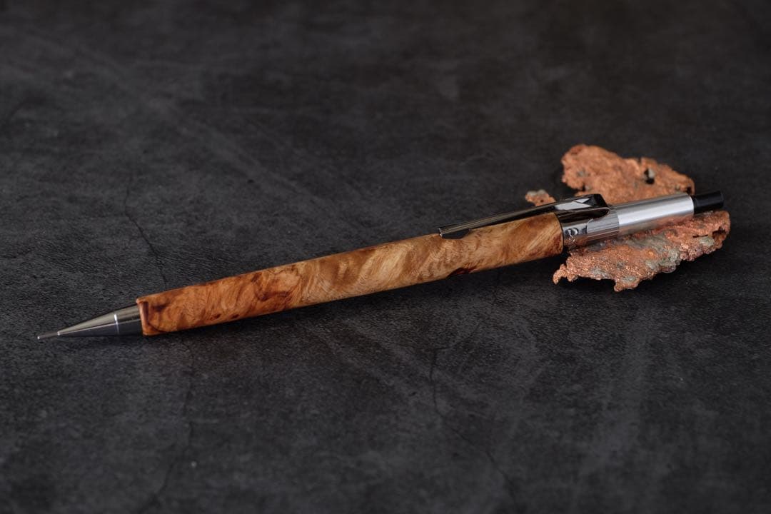 PG5木軸カスタム0206　高村杢工房 製図用シャープペンシル　花梨瘤