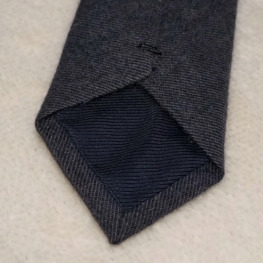 極美品■MARNI　マルニ　ネクタイ　ウール系 グレー×ブラック　ナロータイ