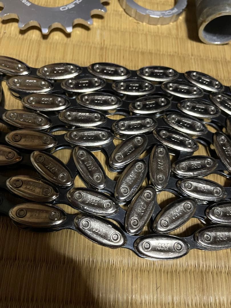 PELOTONピスト・シングルスピードフレーム&パーツ