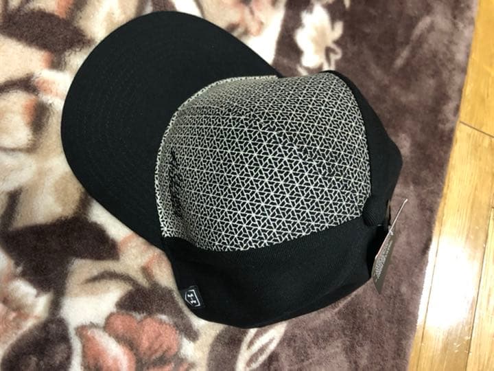 キャップ　アンダーアーマー  野球　タグ付き　新品　二個セット