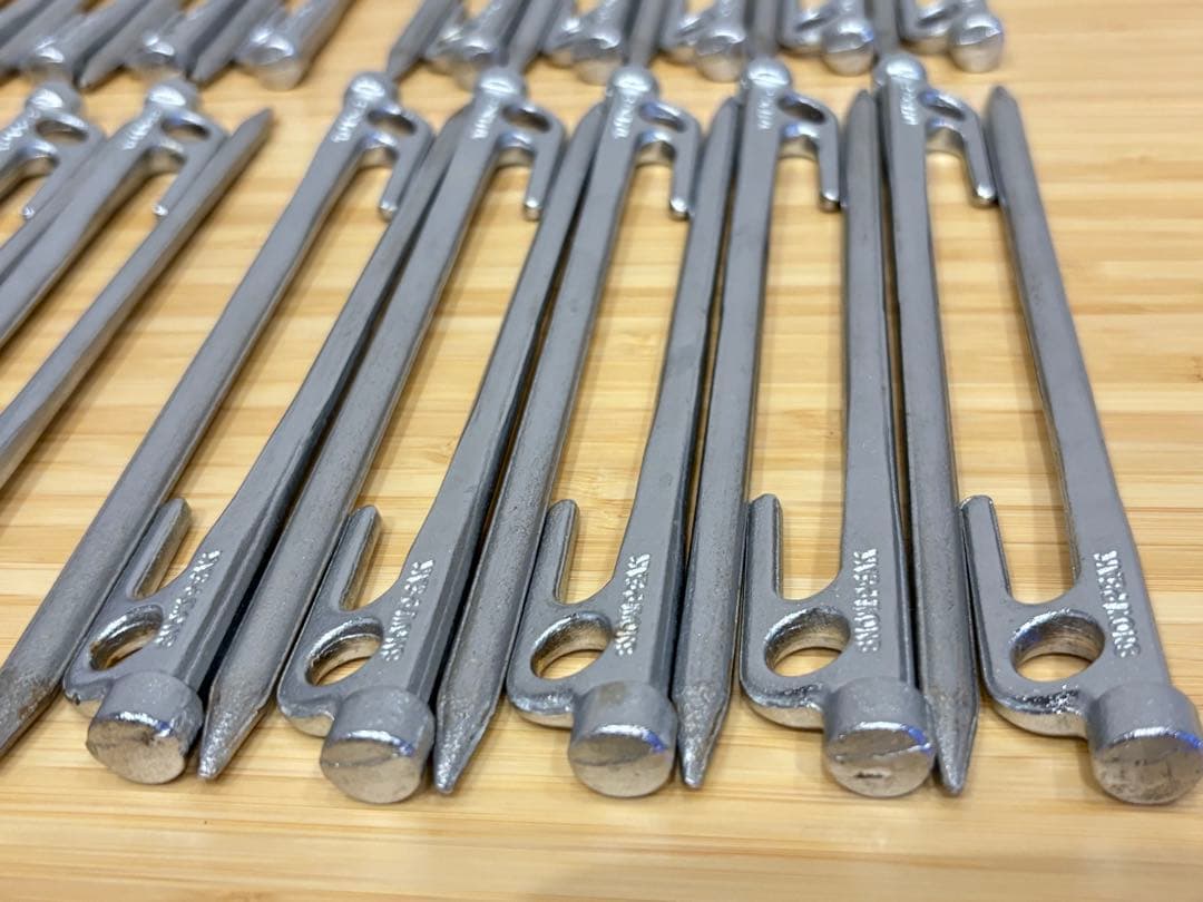 スノーピーク 65周年限定クロームソリッドステーク20 40本セット