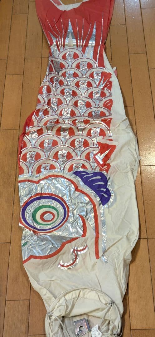 【大型　鯉のぼり】４匹＋吹流し（おまけ）