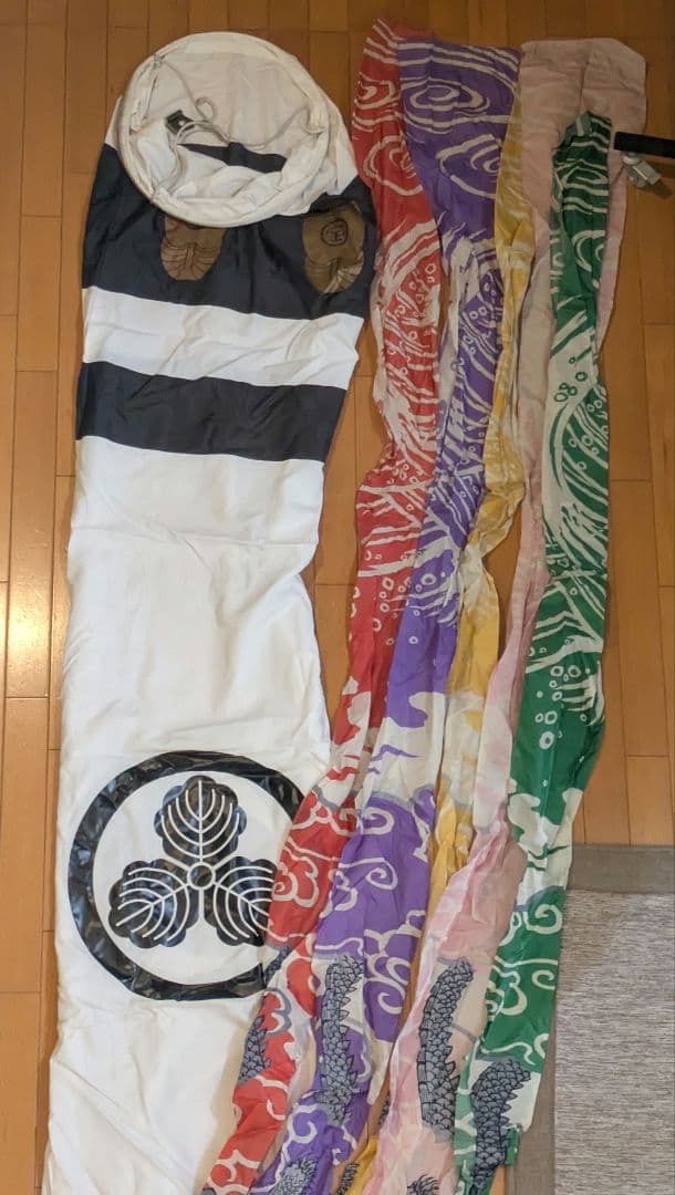 【大型　鯉のぼり】４匹＋吹流し（おまけ）