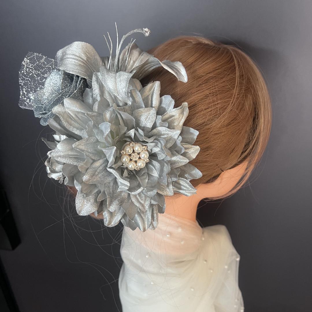 ha212 髪飾り 結婚式　卒業式　成人式 着物　振袖　キラキラバラ　シルバー