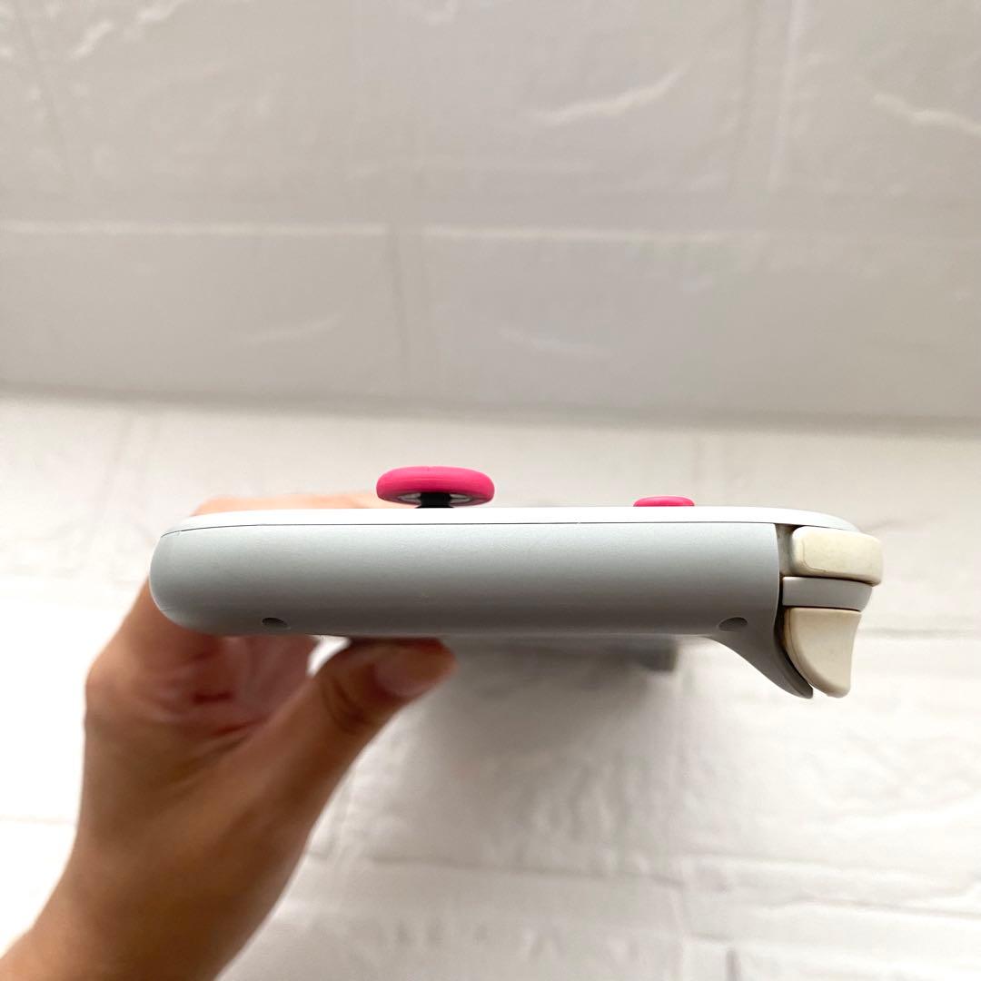 【いちごミルキー 】Nintendo Switch Lite ポケモン