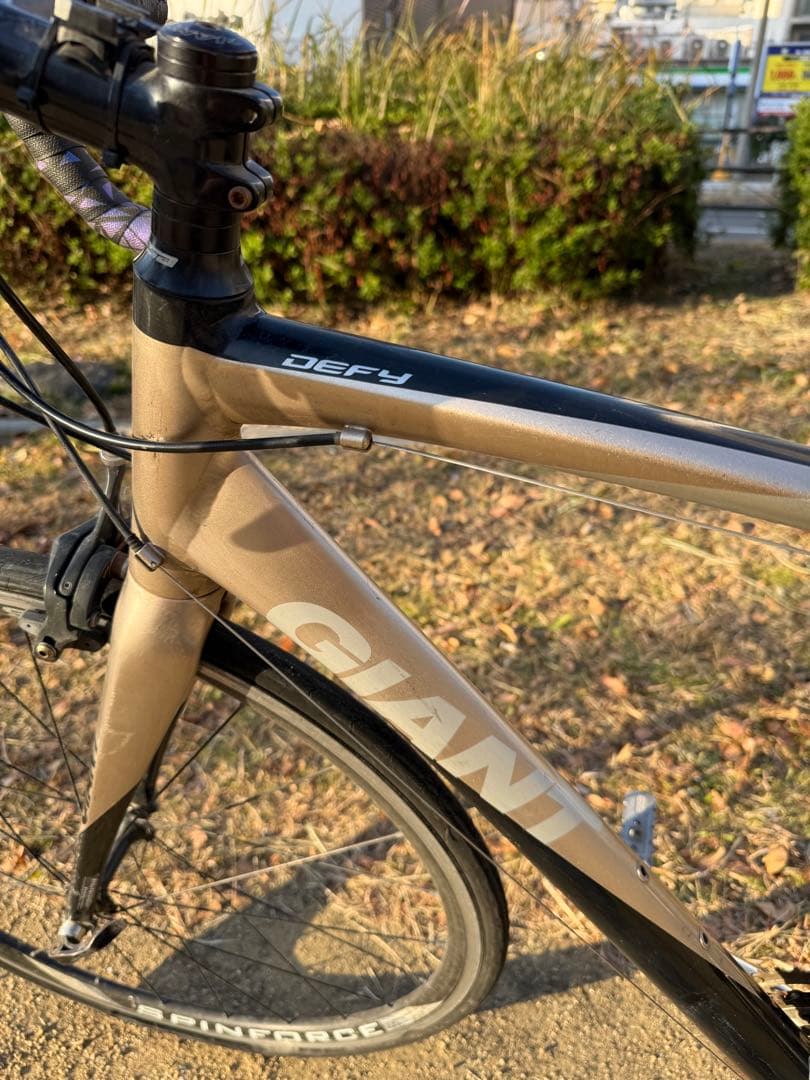 【GIANT DEFY】ロードバイク／スタンド付き／要整備