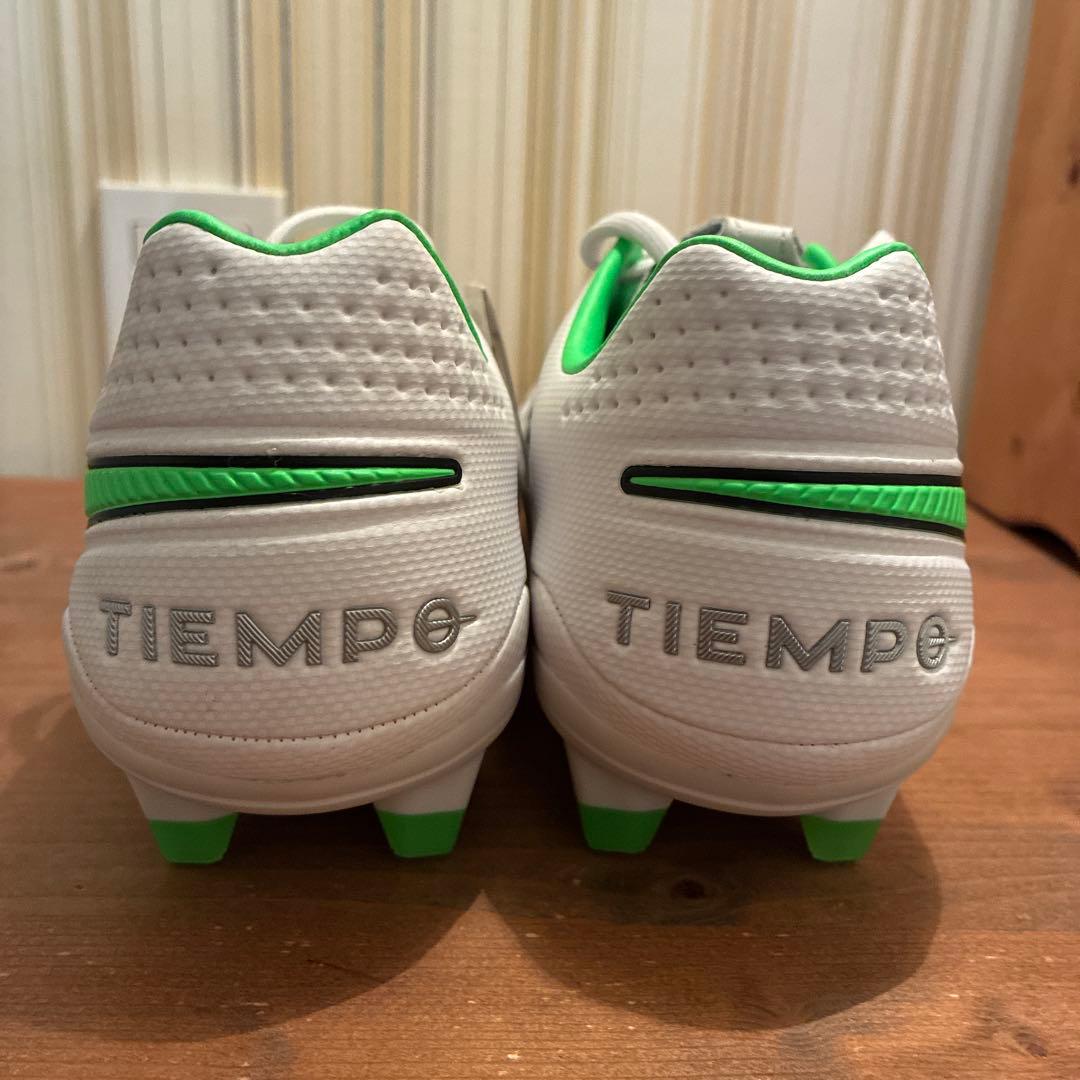 NIKEレジェンド8 PRO FG