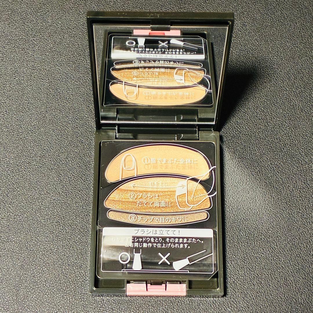 オーブ　クチュール　ブラシひと塗りシャドウ　564 ブラウン系