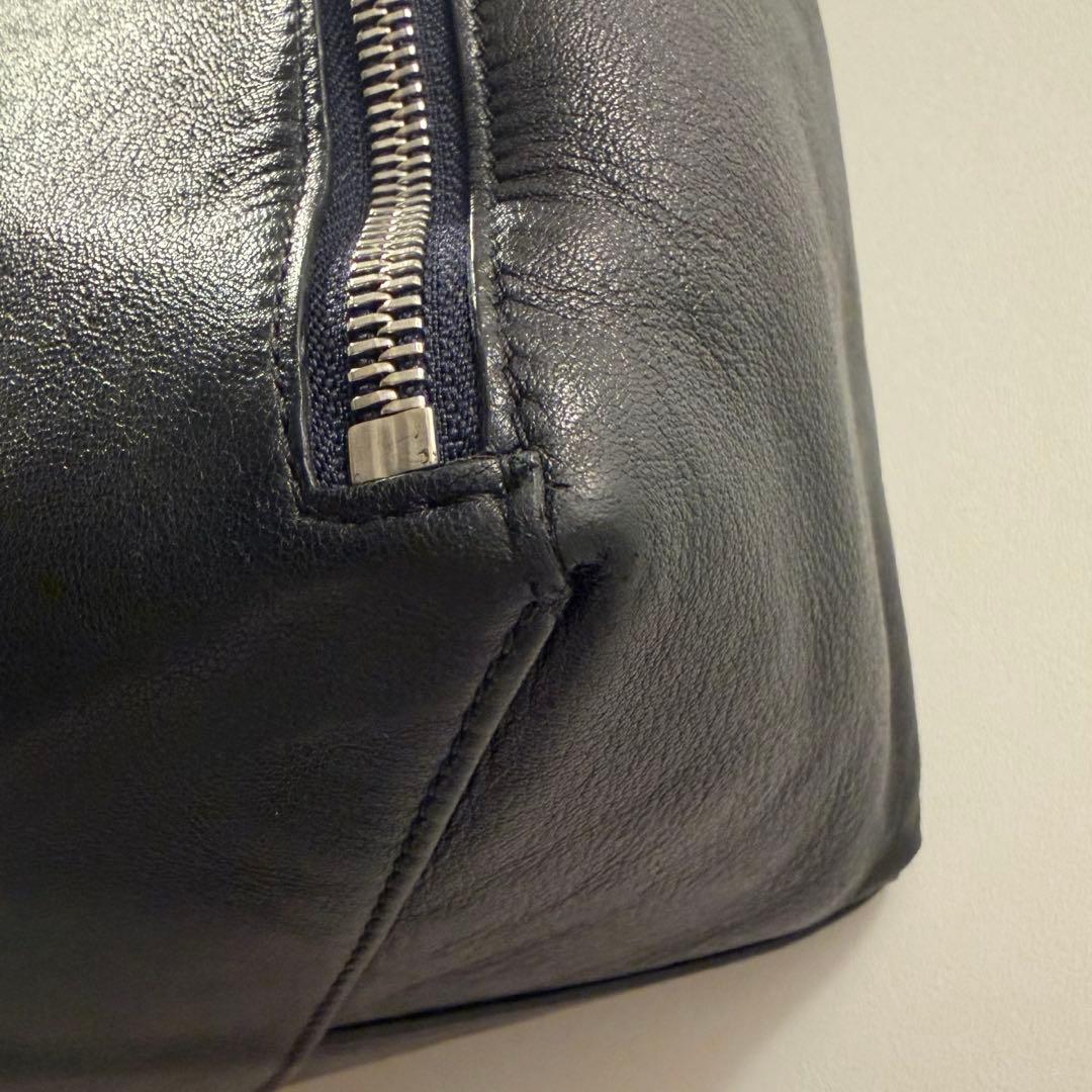 CÉLINEセリーヌ ホリゾンタルカバ トート サイドジップ フィービー 黒