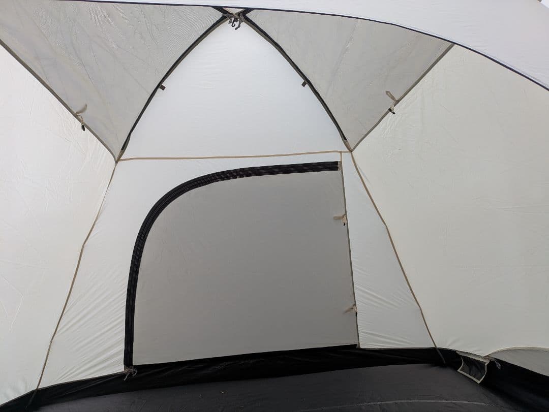 コールマン タフワイドドー厶Ⅳ/300 ブラックグレー