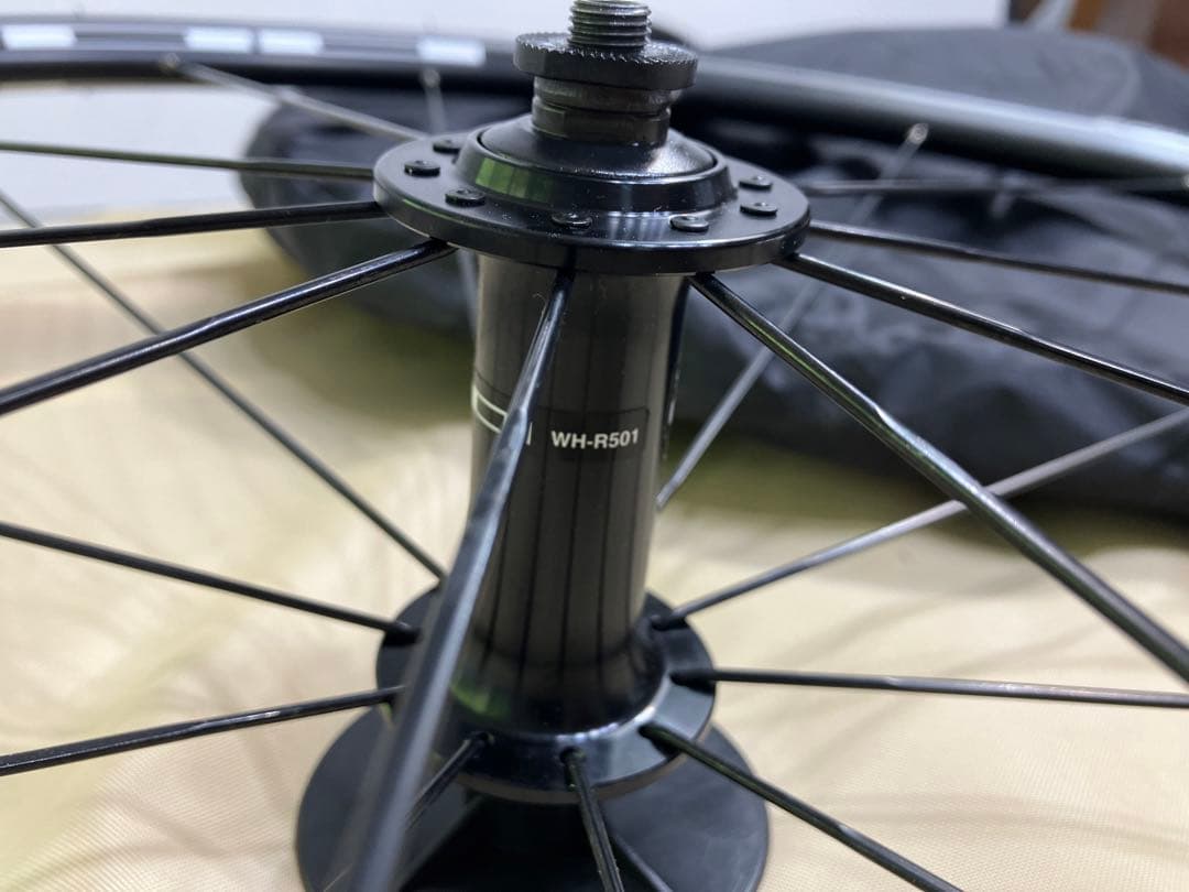 滋賀県手渡し　美品シマノR500 WH-R501 700c フロントリアセット