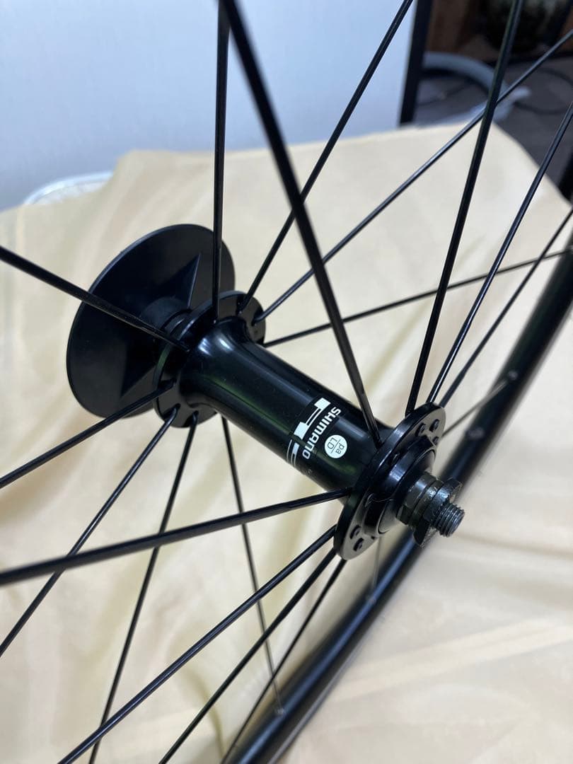 滋賀県手渡し　美品シマノR500 WH-R501 700c フロントリアセット
